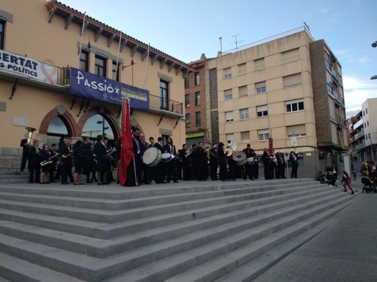 coronavirus, cancel·lacions d’actuacions i música als balcons de l’amg